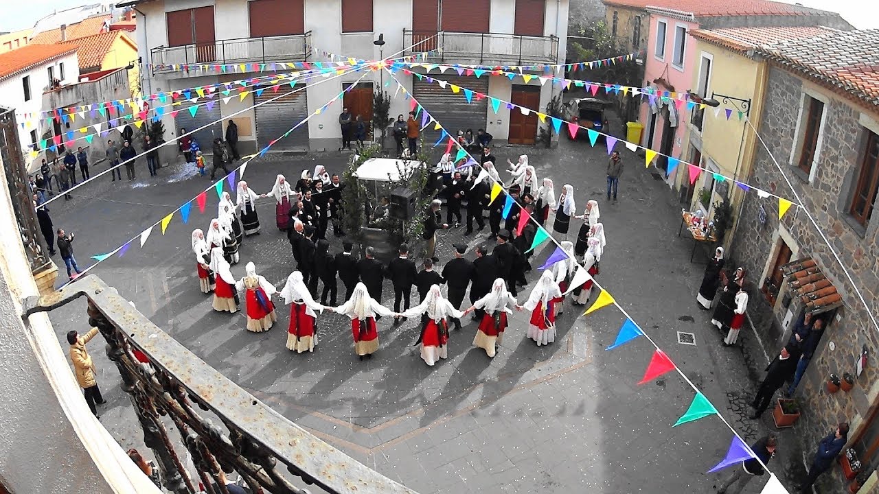 Seneghe 5 3 2019 Martedì grasso p 2 balli del mattino