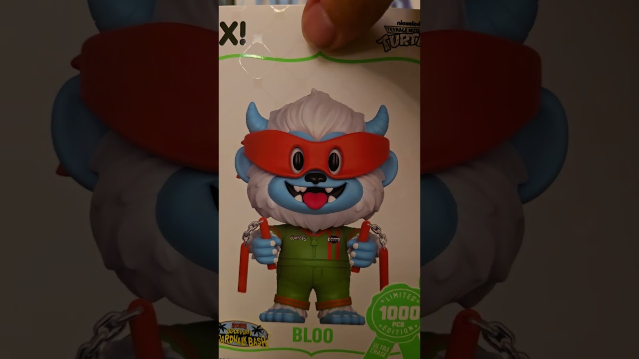 THRILLJOY SDCC BOARDWALK BASH BLOO AS TMNT CHANCE AT A CHASE PIX! 