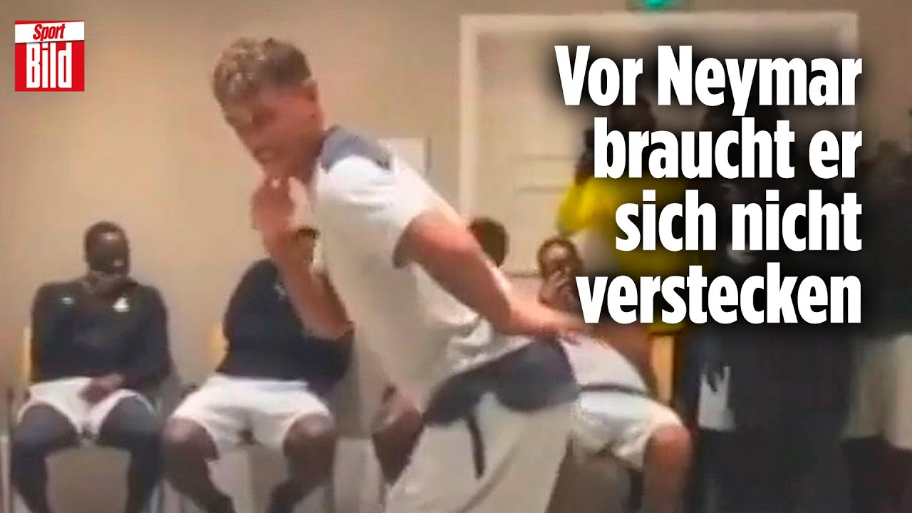 HSV-Star K&ouml;nigsd&ouml;rffer beeindruckt mit Tanzeinlage bei Ghana-Einstand