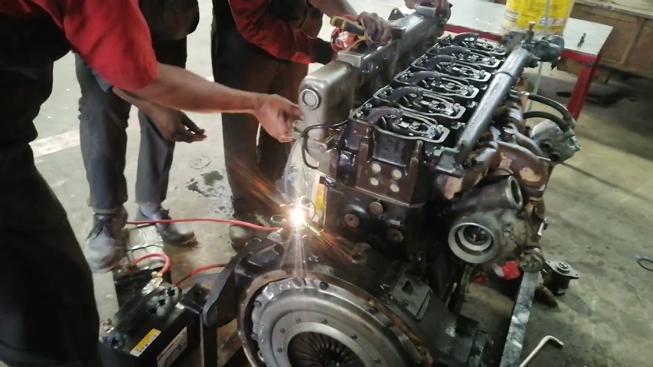 Engine starting after engine overhauling of mahindra truck.