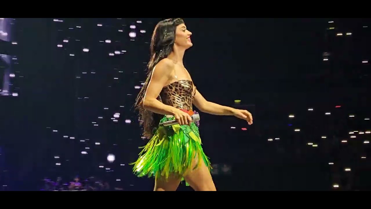Katy Perry - Unconditionally (The Lifetimes Tour - Lanxess Arena K&ouml;ln - Konzert - LIVE - 2025-10-23)