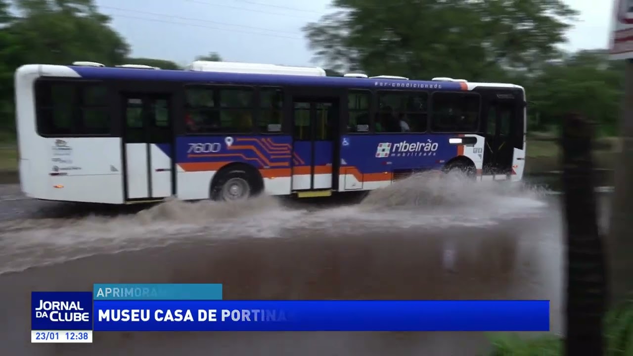 Chuva causa pontos de alagamentos e água invade casa, em Ribeirão - Jornal da Clube (23/01/2026)
