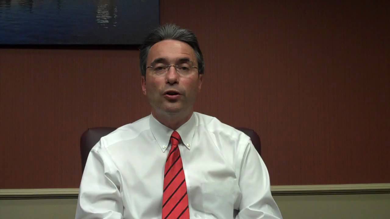 SERVICE - Bowling Green, Ohio car accident lawyer Chuck Boyk picking the right attorney