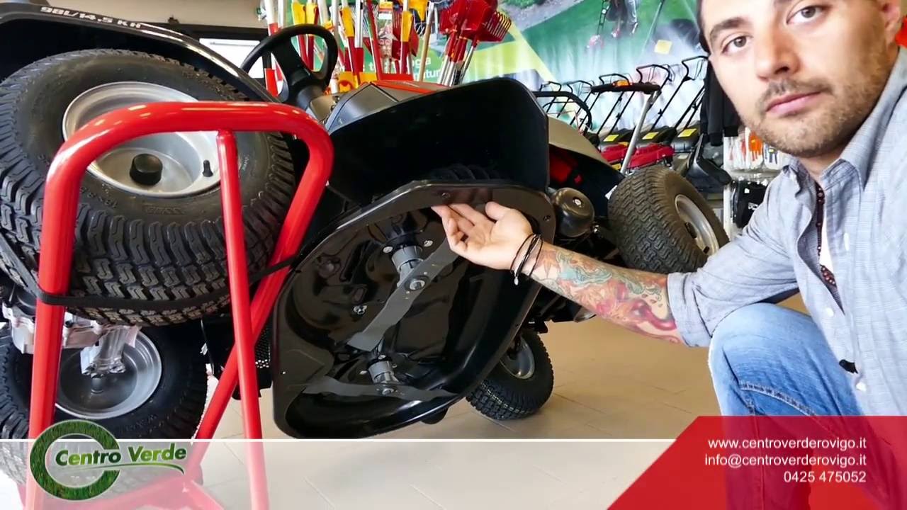 Come pulire il piatto del trattorino? Con Clip Lift!