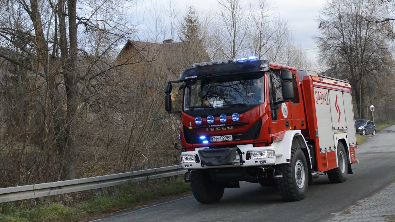 OSP Łącko oraz  PSP JRG 2 Nowy Sącz  -  Alarmowo Do zdarzenia !