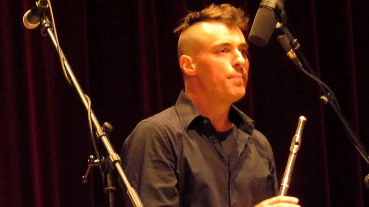 VIDEO 3565 Greg Pattillo performs beatbox flute, July 29, 2016, WFS Convention