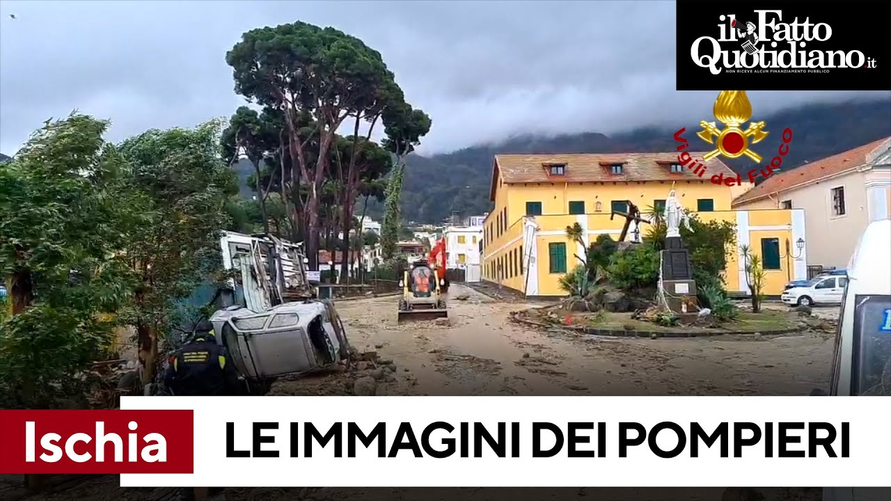 Frana a Ischia, auto trasportate da fiumi di fango e case travolte a Casamicciola