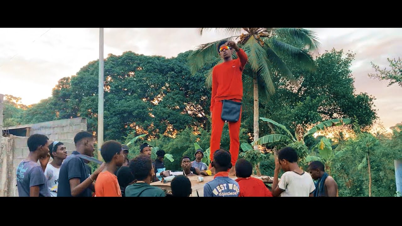 Akiio - W.N.T (Street clip)