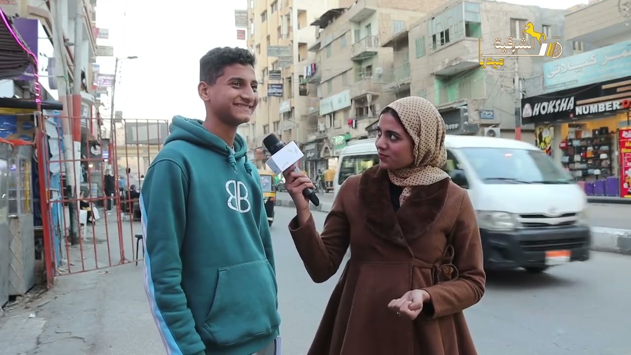 انا مش عايز اشوف بنت بميكاب تاني انا بشيل ذنوب بسببكم