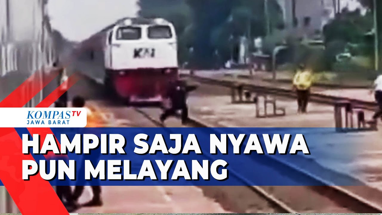 Warga Nyaris Tertabrak Kereta Viral Di Medsos