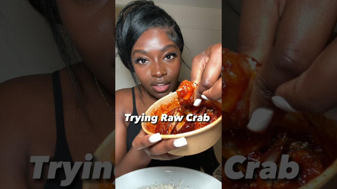 Taste testing Raw Spicy Crab 😳🦀 #rawmarinatedcrab #spicyrawmarinatedcrab #koreanfood #tastetest