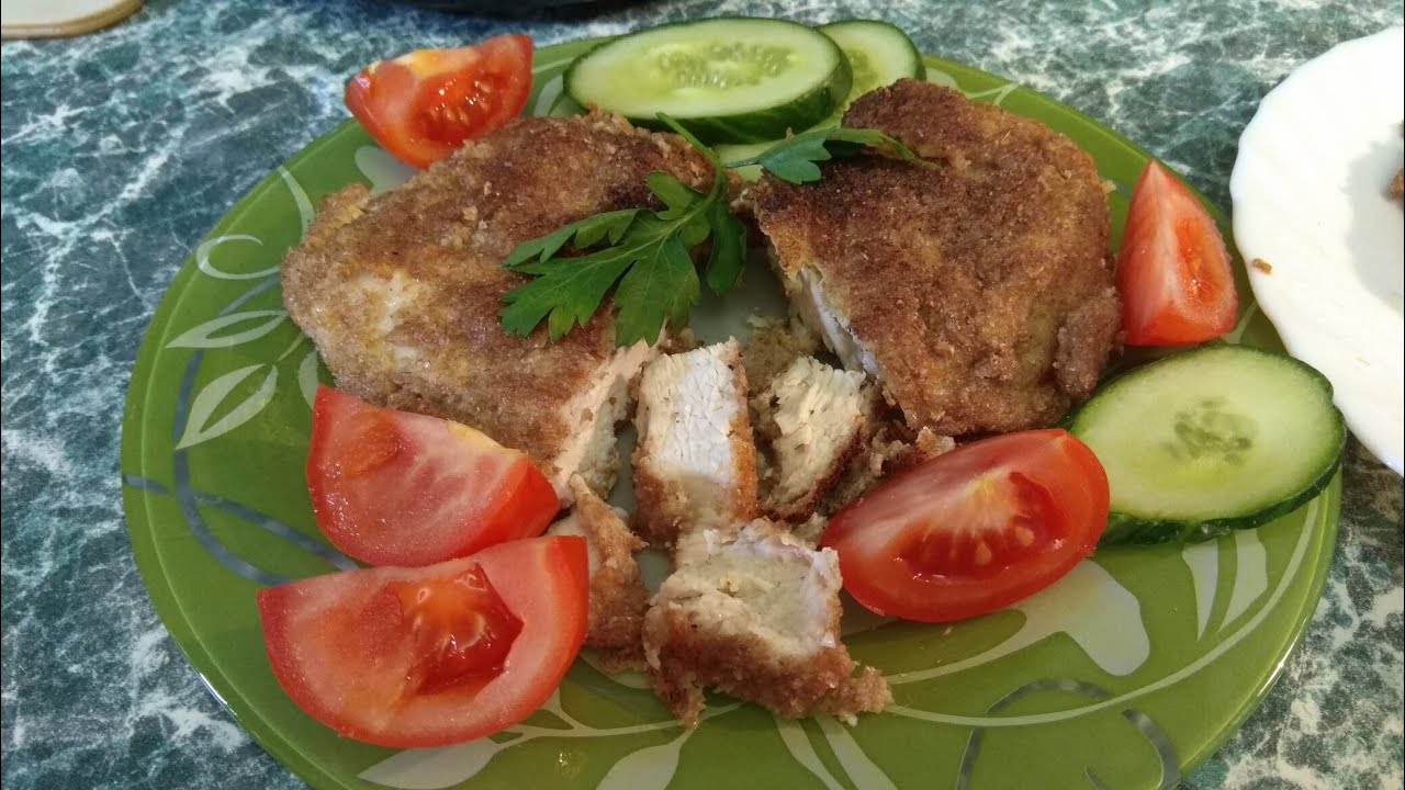Chicken chops in batter