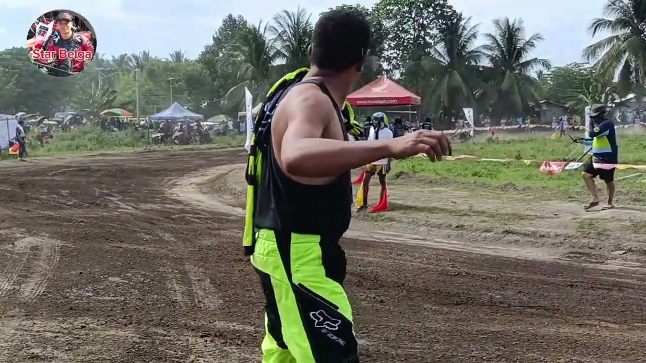 Hard crush buti di natanggal helmet nya 