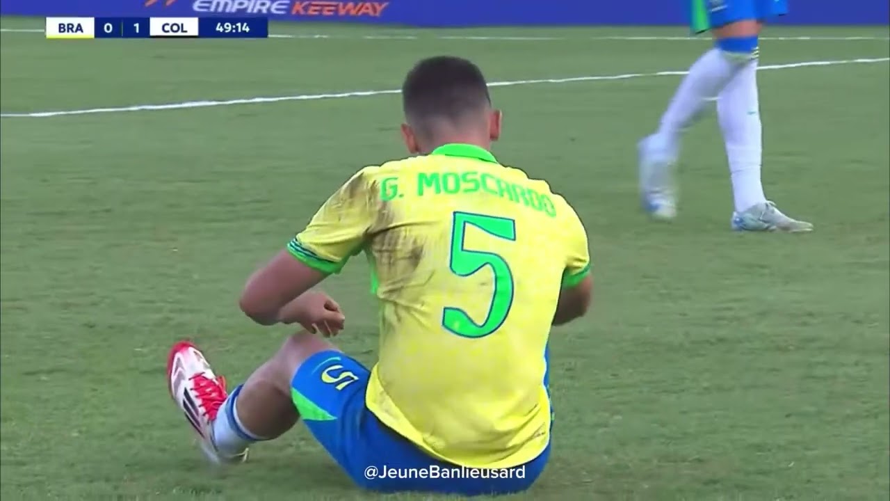Gabriel Moscardo Vs Colombie | 2005 | Defensive midfielder