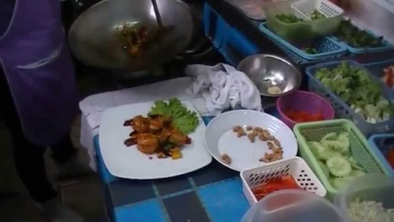 Krevety s ke&scaron;u oř&iacute;&scaron;ky - www.ThaiWay.cz
