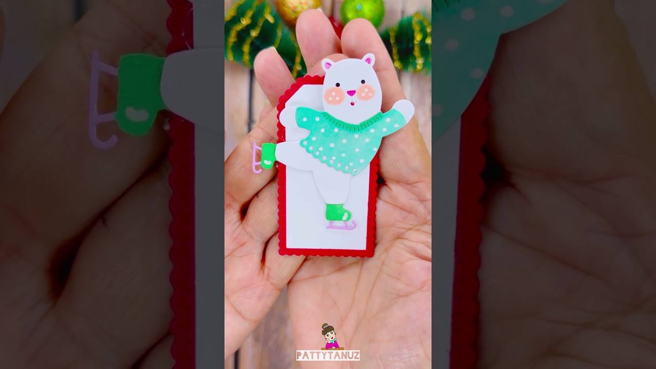 Карманы с озорными катающимися на коньках медведями!!! 