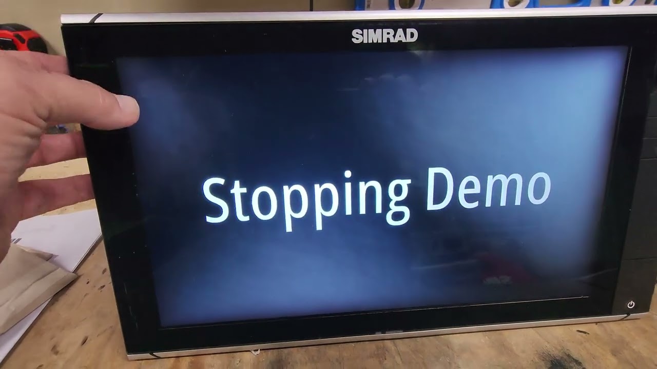 Simrad NSS16 evo2 Operation and Function 