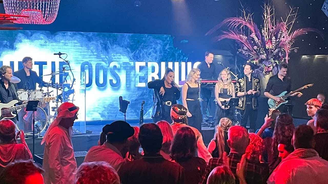 SESSION & Trijntje Oosterhuis LIVE - Touch me There 2024