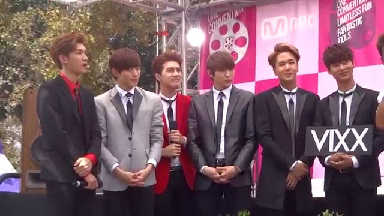 VIXX (빅스) filming for DFLA at KCON 2014 (fancam)