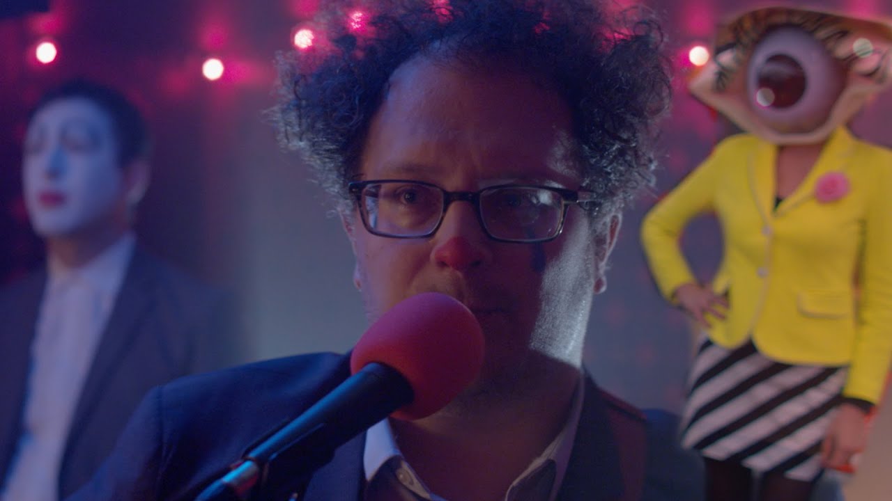 Vic Berger IV - Every Time I Get Close To You (OFFICIAL VIDEO)