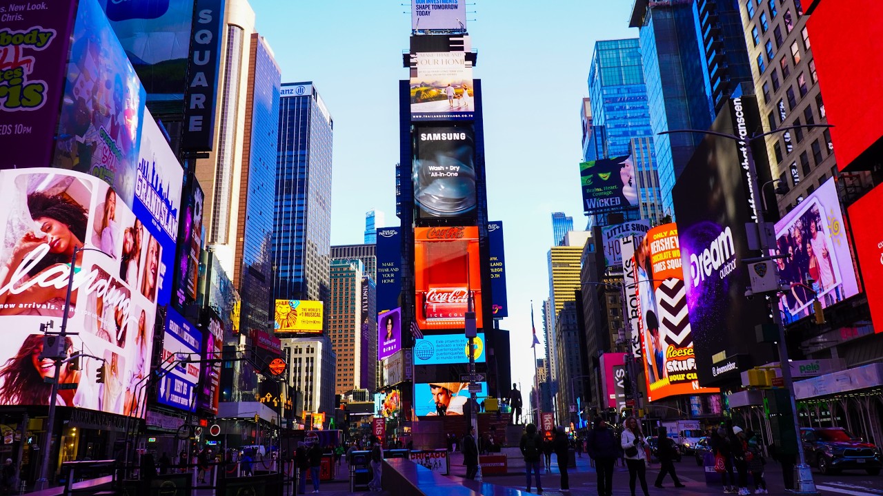 A MOMENT FROM NEW YORK JOURNEY