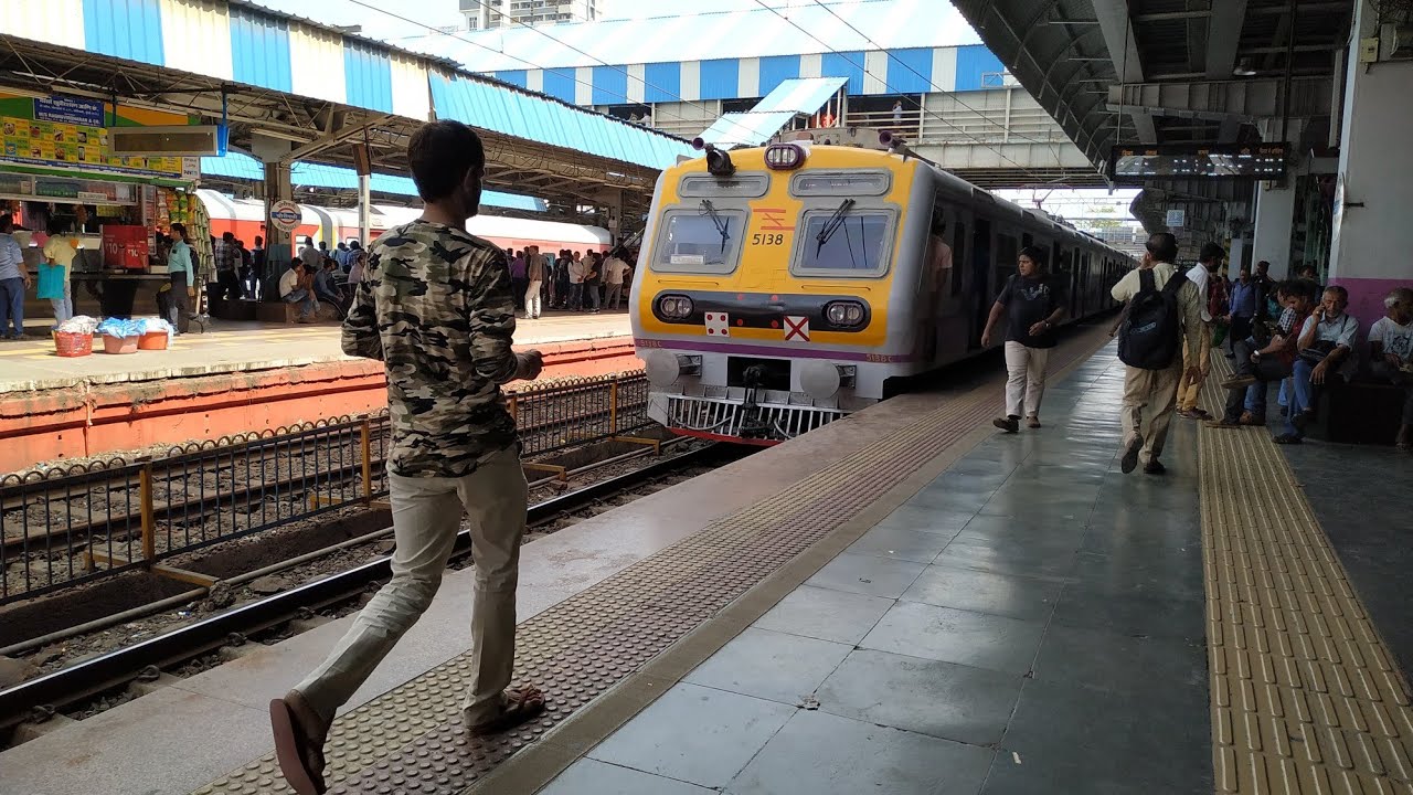 Mumbai Local Train Travelling Asangaon To Atgaon Mumbai Max
