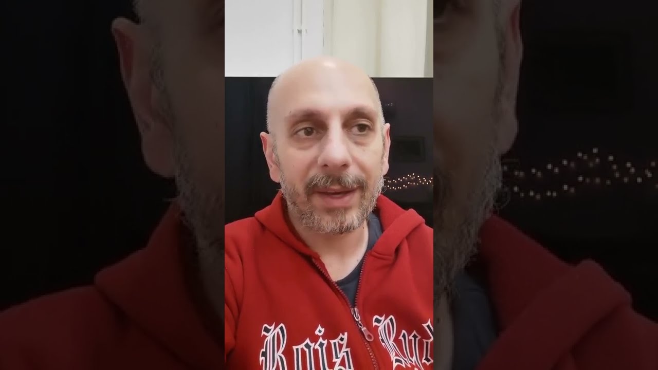 Amit a színpadon nem láthatunk - Meszesi Oszkár