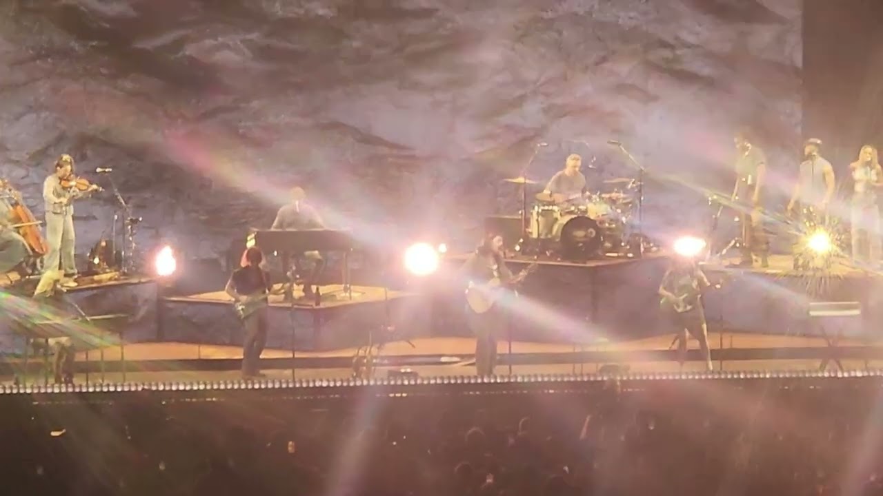 Hozier Live at Summerfest - Partial Concert [Live In Milwaukee 6.20.25]