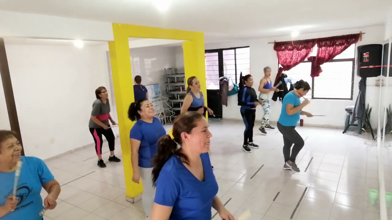 Compartir clase de Merengue con baquetas (hiw low)