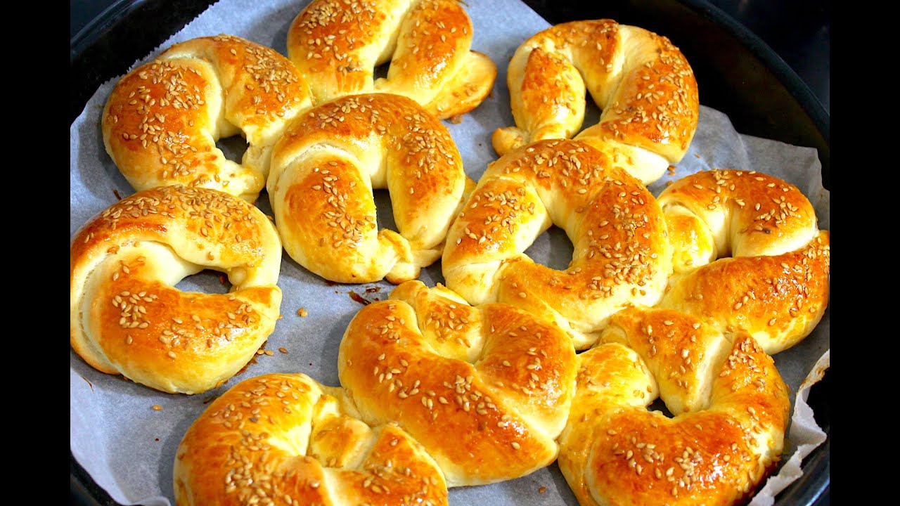 DÉLICIEUSES BRIOCHES TURQUES (Acma) MOELLEUSES