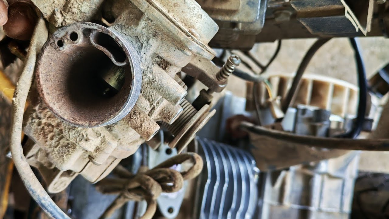 Motorcycle scooter engine restoration..KEEWAY ICON 110 CC