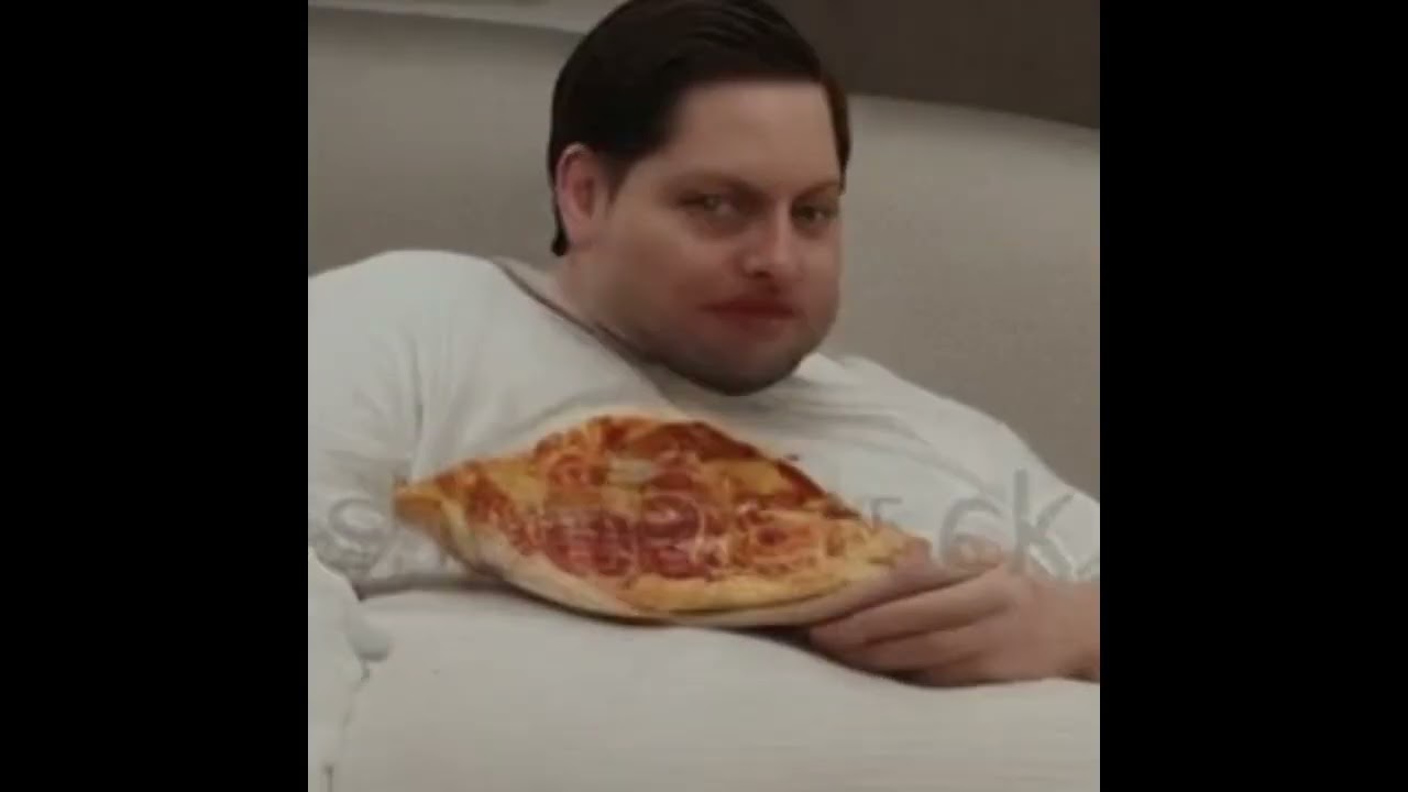 Tobey Maguire eating pizza (AI generated video)