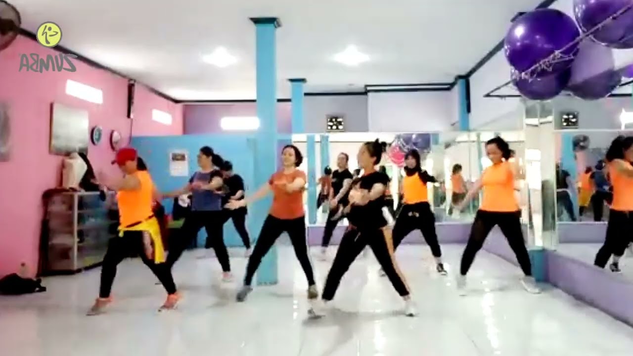 HOT by Daddy yankee/zumba/senam/Dance/Bekasi city