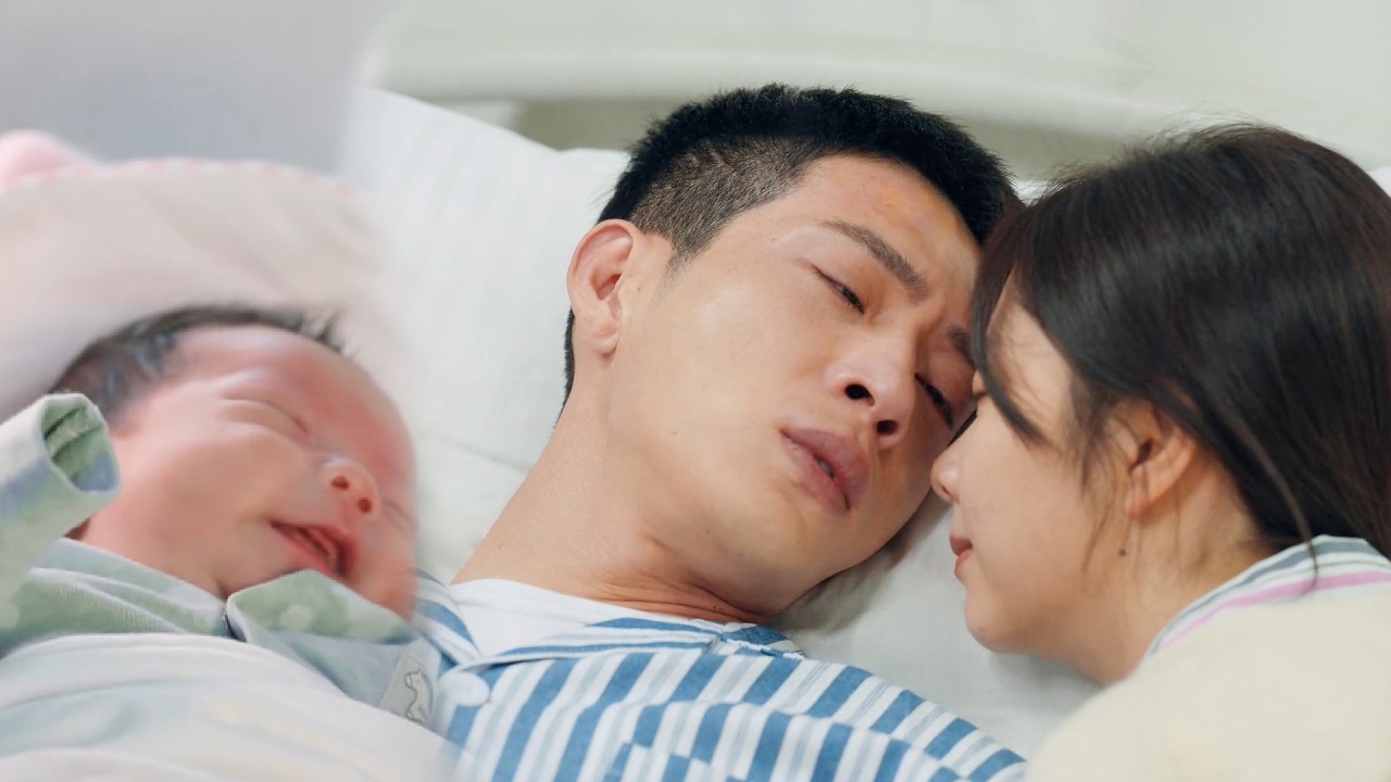 🌞【MOVIE】帥特警重傷昏迷不醒，剛出生的女兒用哭聲將他喚醒！ #中國電視劇 #甜寵 #归路 #RoadHome #井柏然 #谭松韵