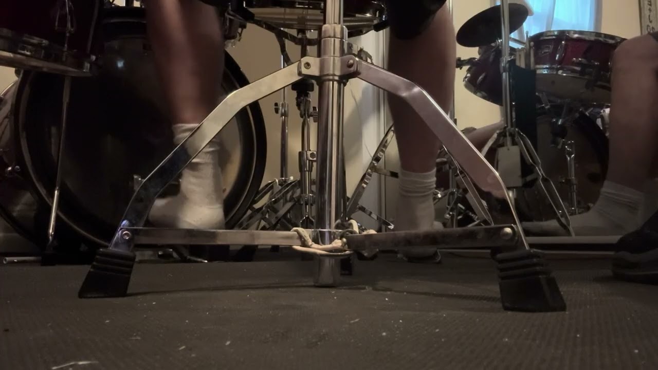 Now just the feet.