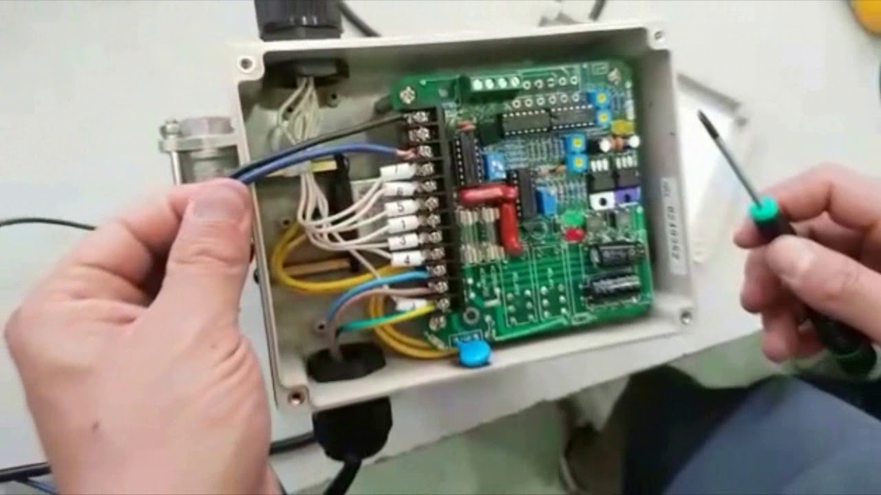 TUTORIAL de conexión Válvula de bola con actuador Eléctrico MIT-UNID UM1, INACAP CALAMA 2018