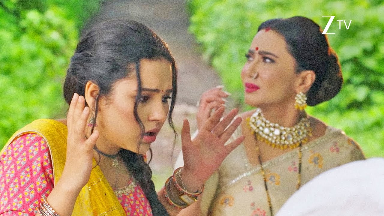 Vasudha | Will Devaansh, Chandrika and Vasu manage to flee from the danger?