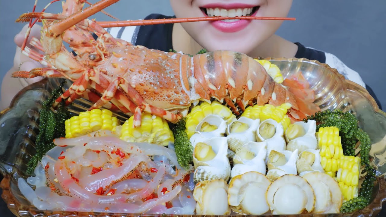 ASMR EATING SEAFOOD PLATTER ( LOBSTER , BULOT SNAIL , JELLYFISH , SCALLOP ) | LINH-ASMR