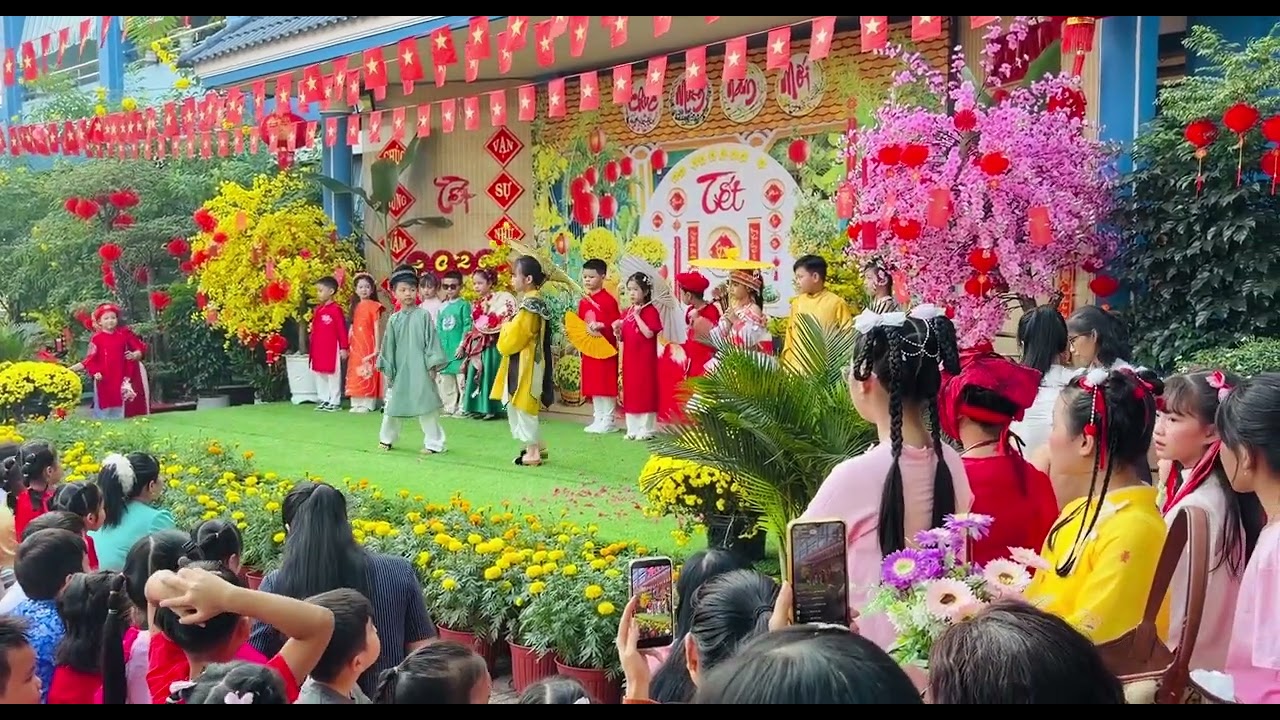 ngày 11 tháng 2, 2026