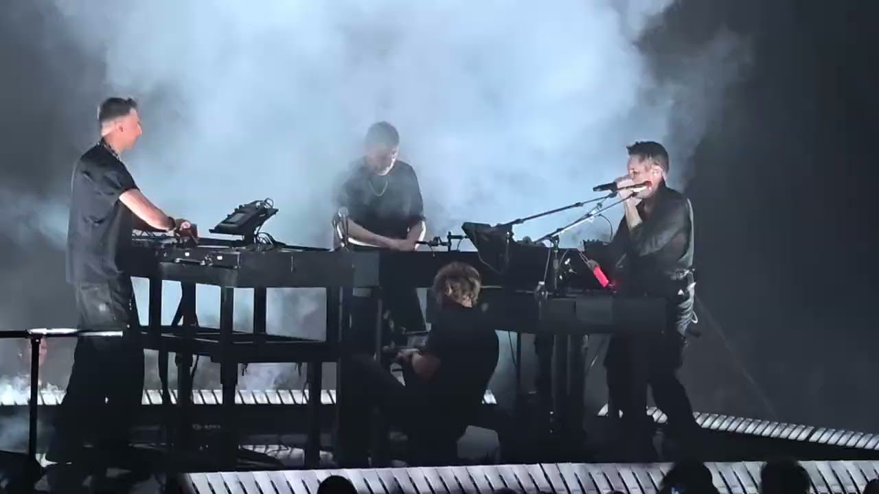 Nine Inch Nails - As Alive As You Need Me To Be 8/23/25 Toronto 