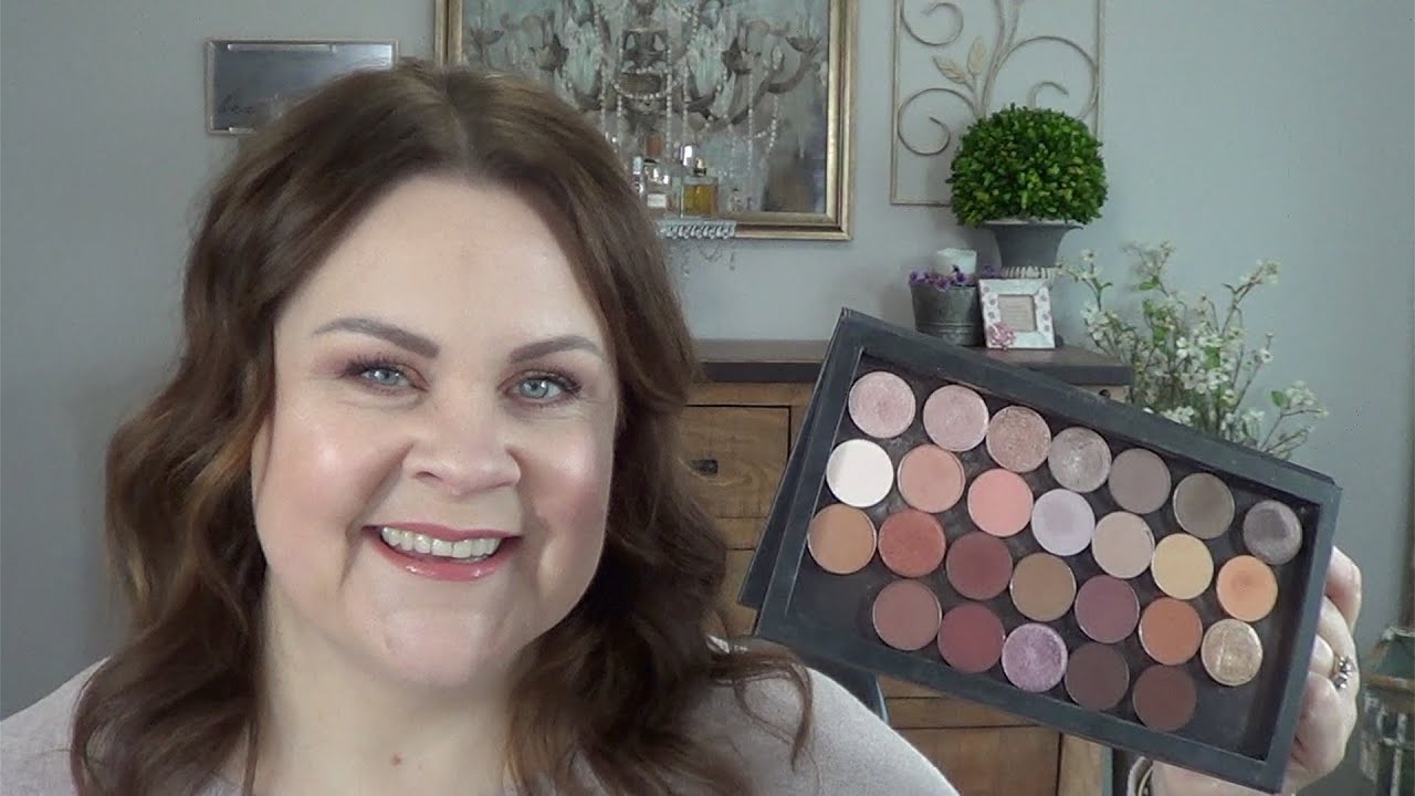 Sydney Grace Eyeshadow Swatchfest!