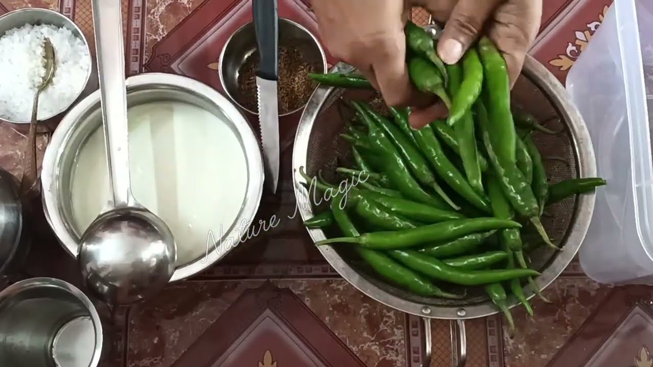 Gitla Salla Mirapakayalu Pettukorri RucheRuchi / Butter Milk Chilli / Majjiga Mirchi / Side Dish 