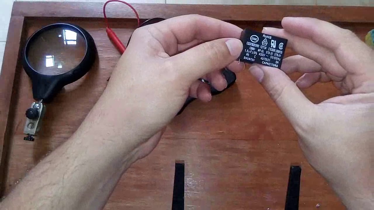Como testar o capacitor do ventilador da evaporadora do SPLIT #2