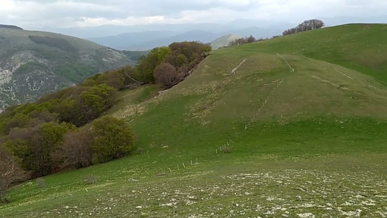 MONTE LE FORCELLE, MONTE DELL' EREMITA E MONTE CIVITELLA DA S.VITO IN UMBRIA PROV.DI PERUGIA
