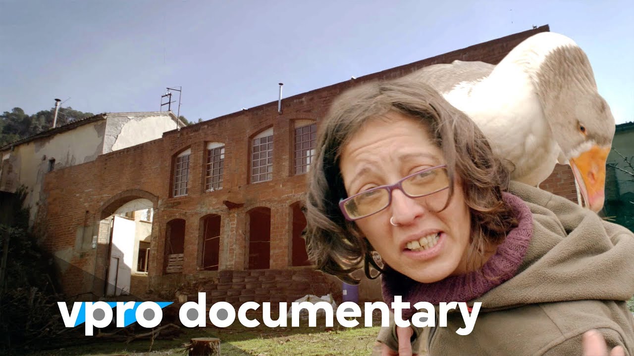 They built an alternative community - Docu - 2014