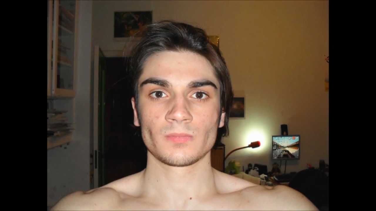 Christian takes a photo of himself every day for 3 years