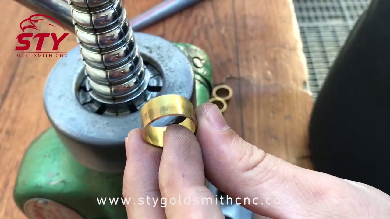 STY Press Machine