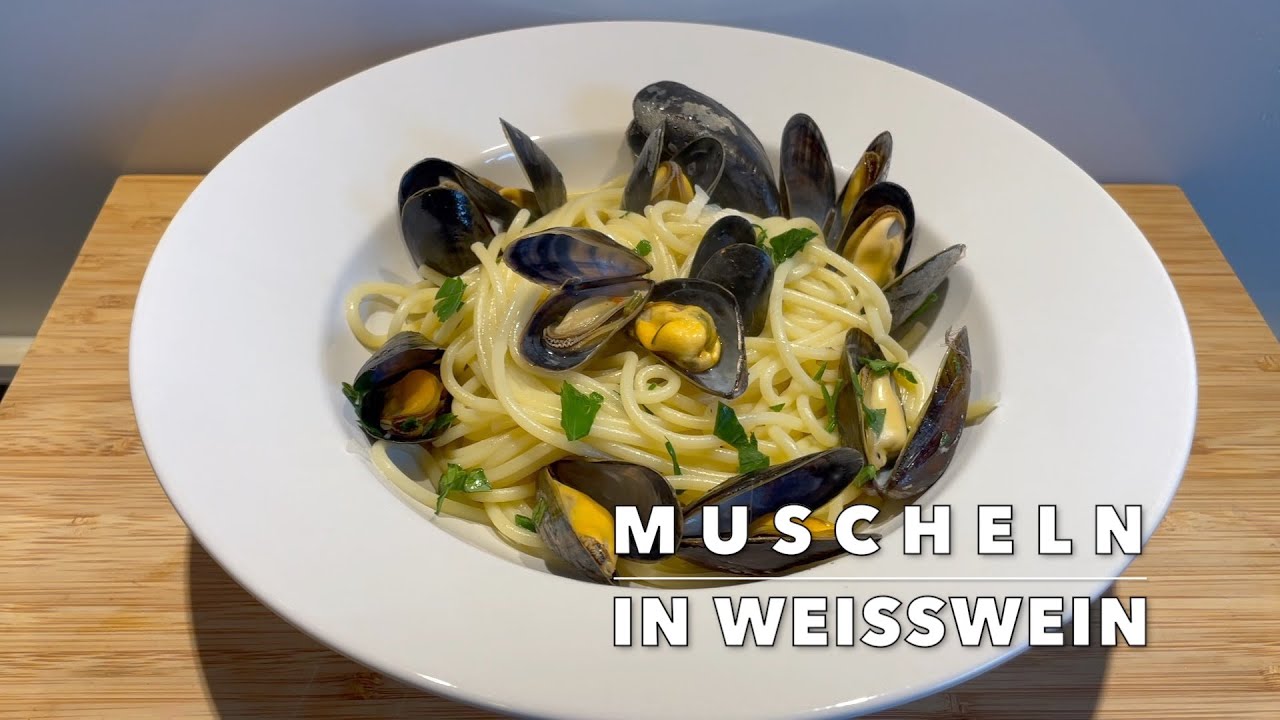 Miesmuscheln in Wei&szlig;wein Sauce  - Mussel in white vine sauce