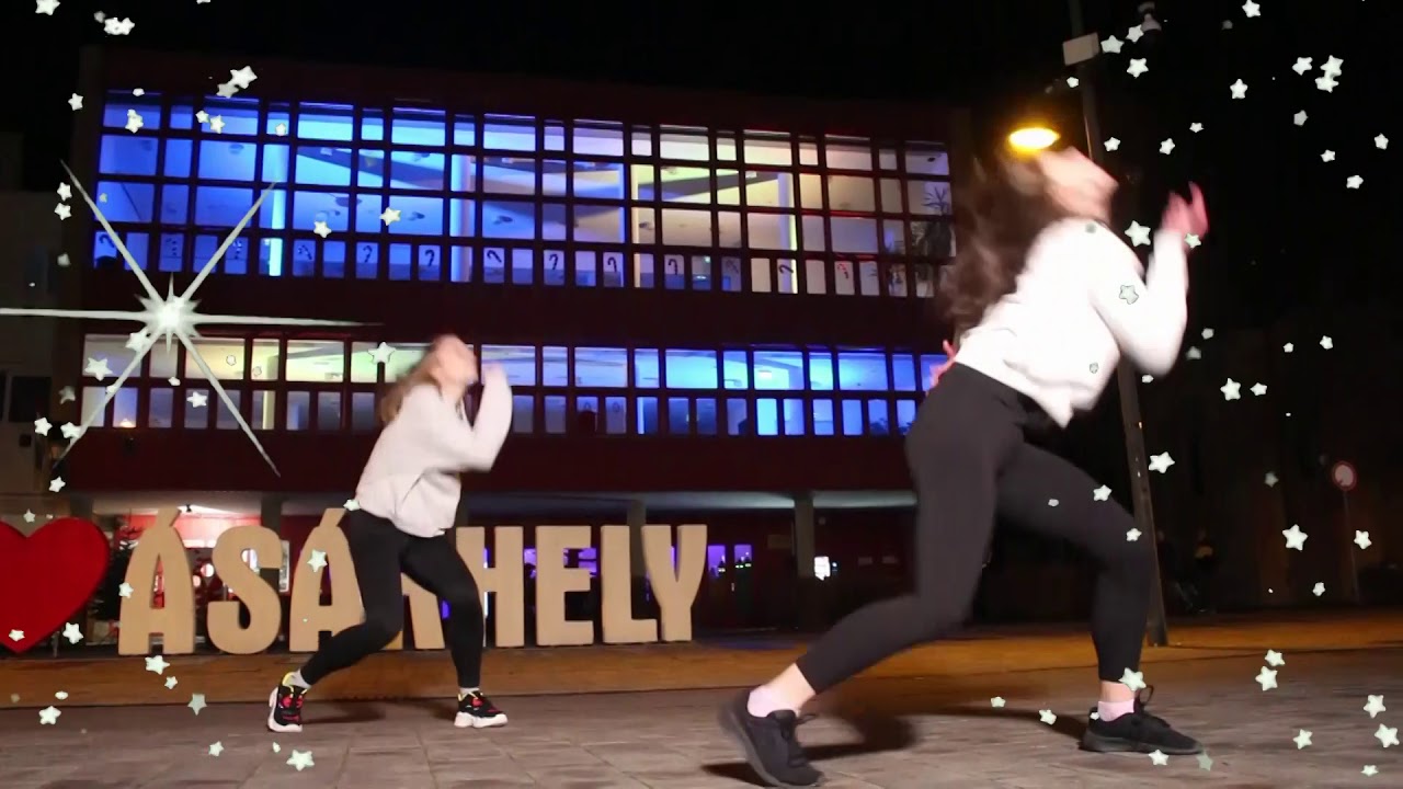 Kocsor Sisters   Christmas Dance