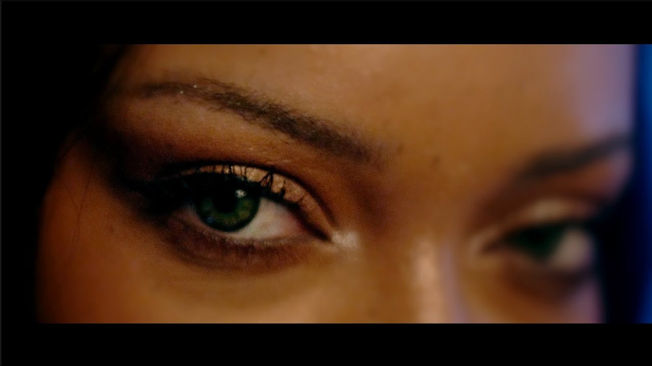 RIHANNA - KAWE ( Estrelando WIU )